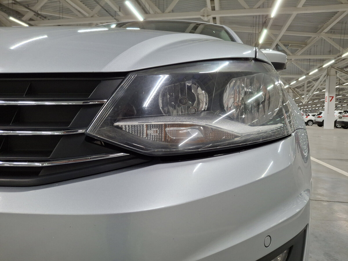 Volkswagen Polo V Рестайлинг, 2016 Фото №17