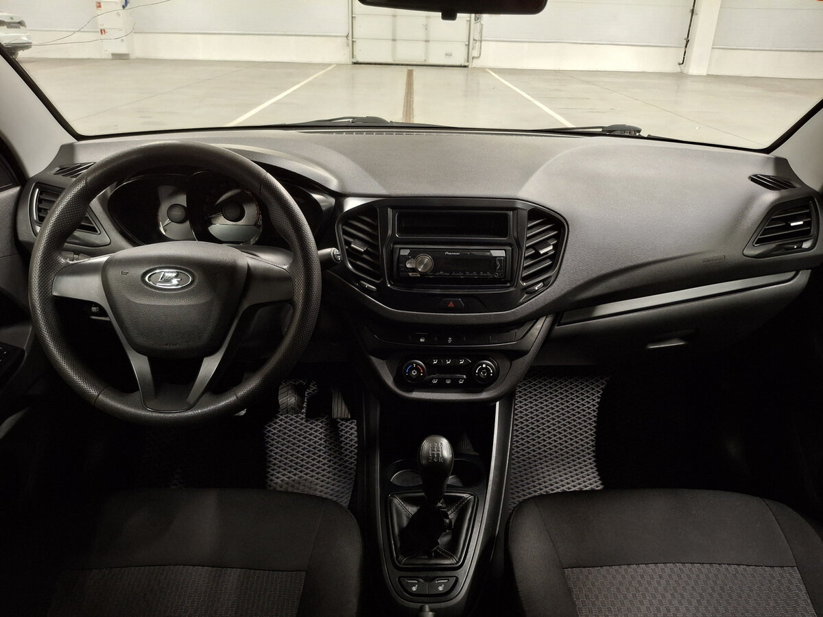 Lada (ВАЗ) Vesta I, 2019 Фото №14