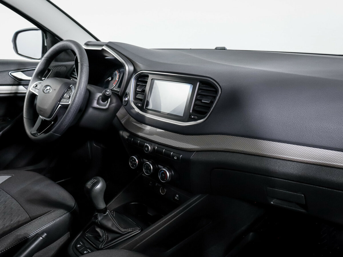 Lada (ВАЗ) Vesta I Рестайлинг (NG), 2023 - 32 300 км. | Фото №7