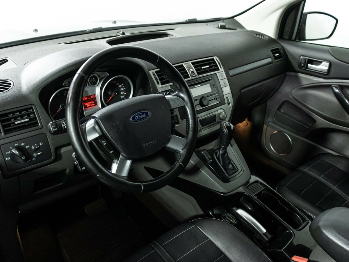 Ford Kuga I, 2012 Фото №11