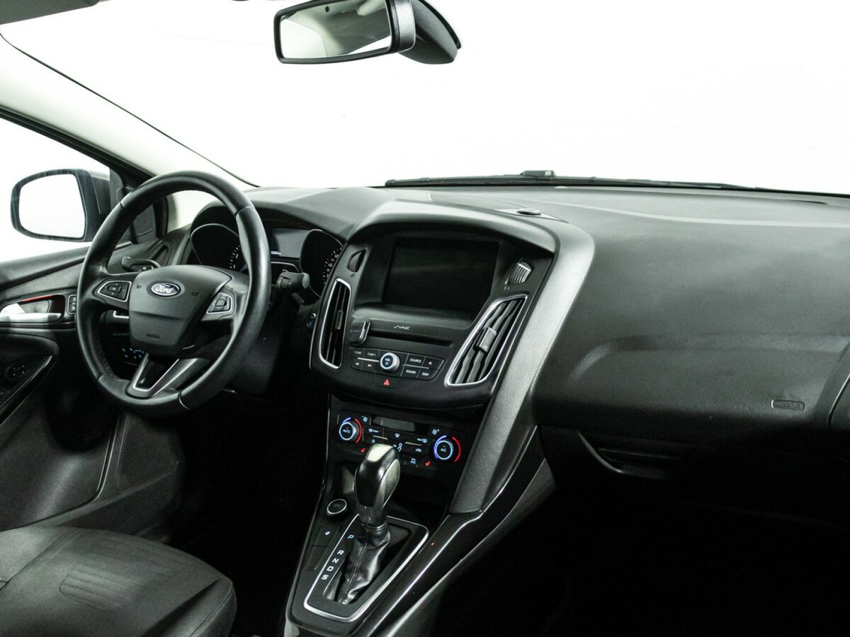 Ford Focus III Рестайлинг, 2019 Фото №9