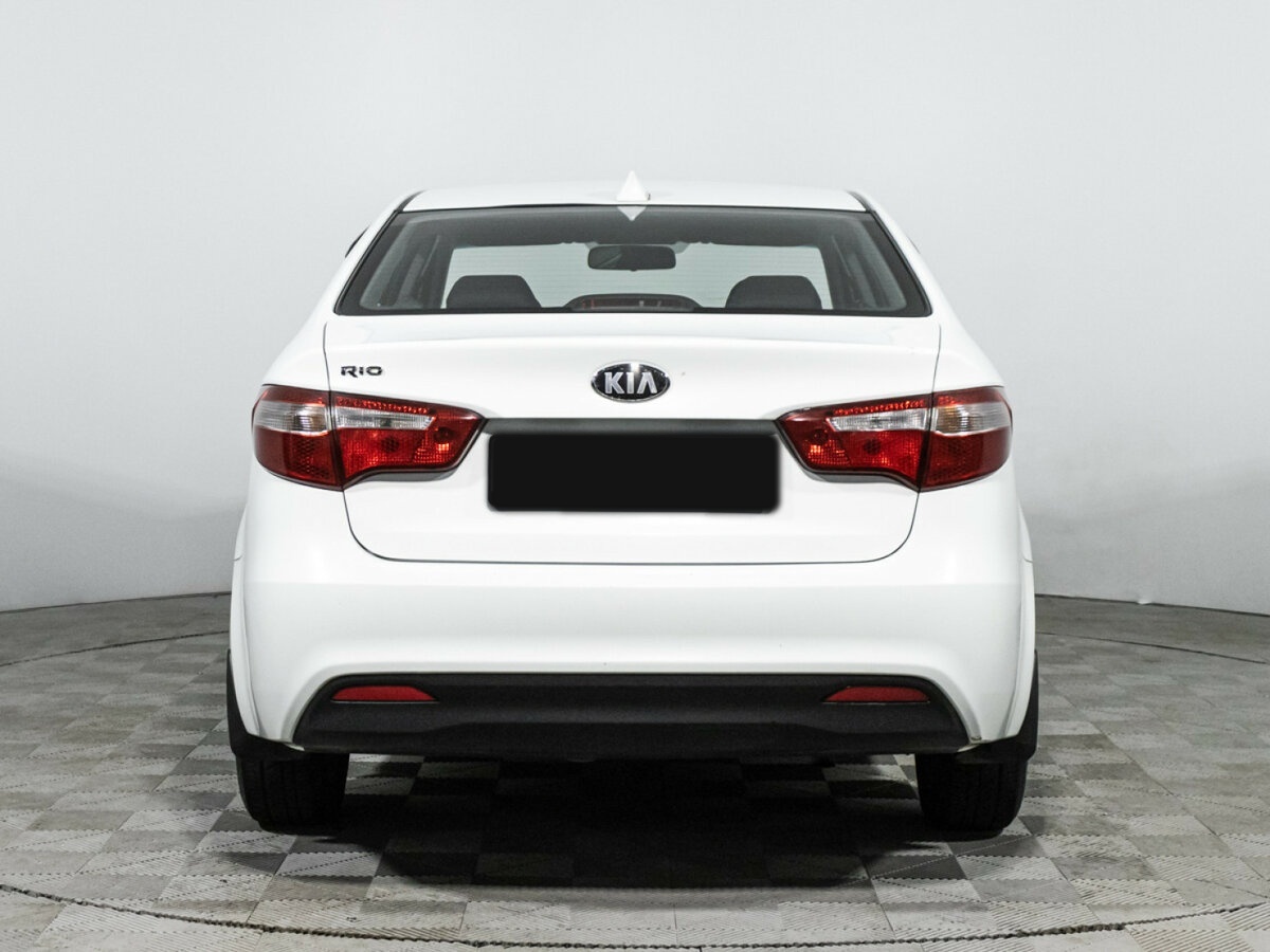 Kia Rio 5-speed III, 2013 Фото №6