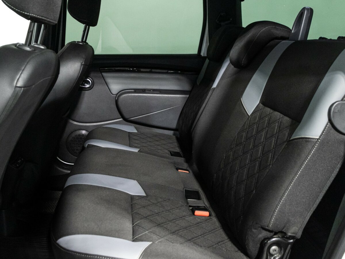 Lada (ВАЗ) Largus Cross I Рестайлинг, 2021 Фото №10