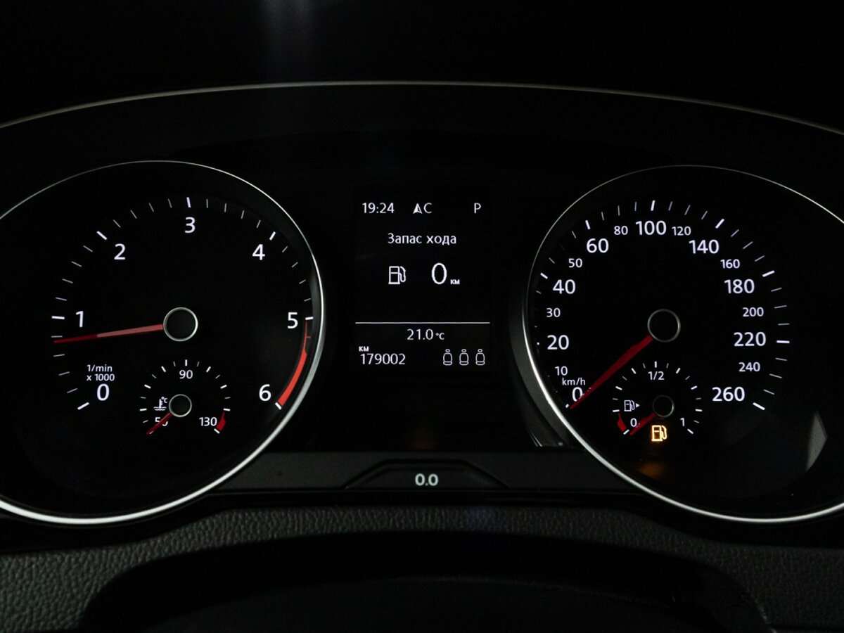 Volkswagen Passat DSG7 B8, 2019 Фото №12