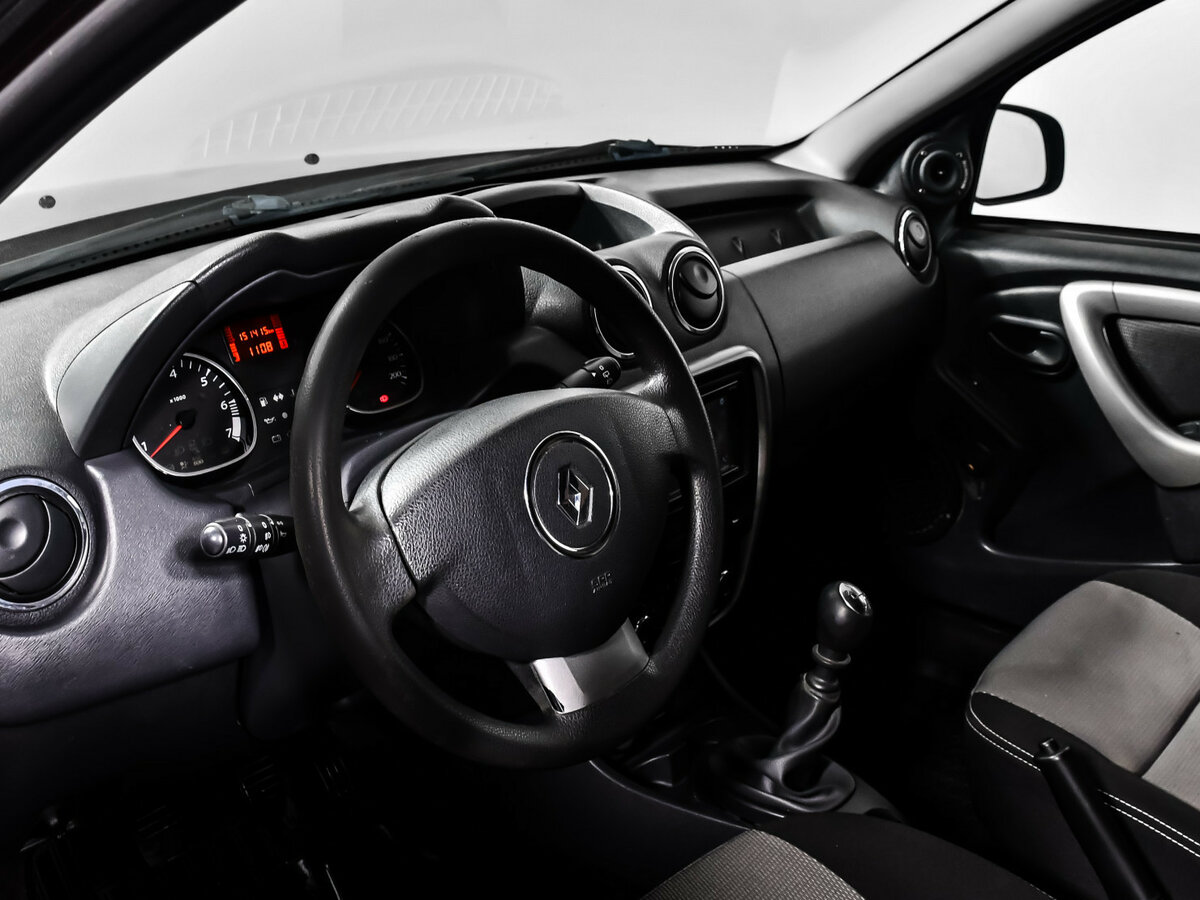 Renault Duster I, 2015 Фото №10