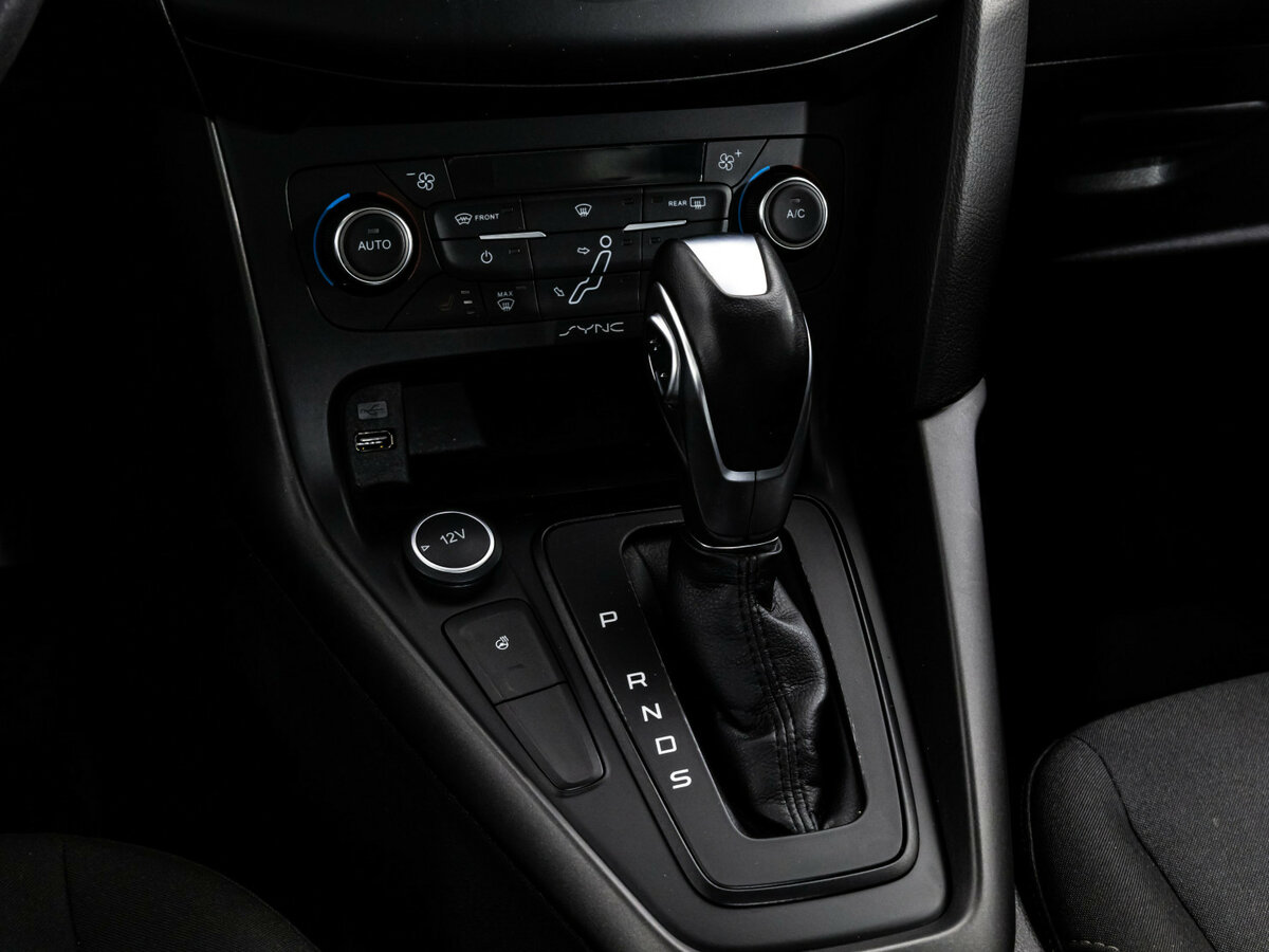 Ford Focus III Рестайлинг, 2017 Фото №10