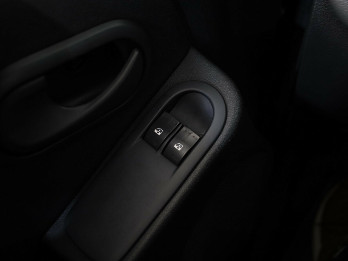 Renault Duster I, 2014 Фото №23