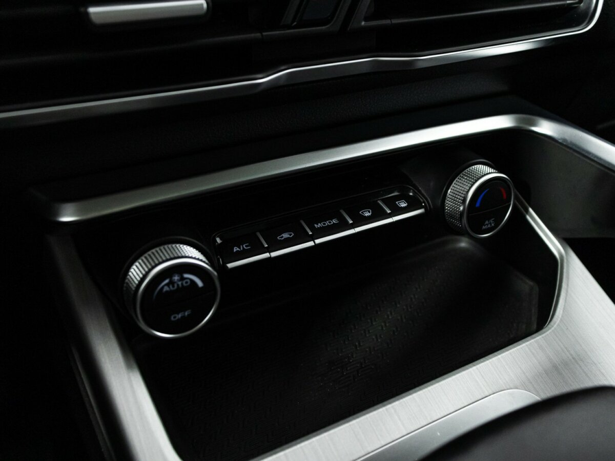 Geely Coolray I, 2022 Фото №16