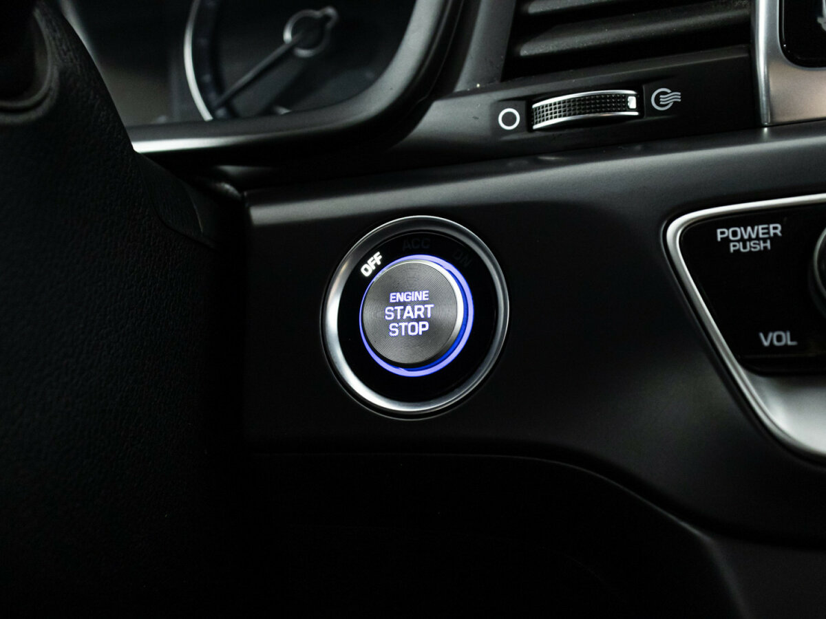 Hyundai Sonata VII (LF) Рестайлинг, 2018 Фото №15