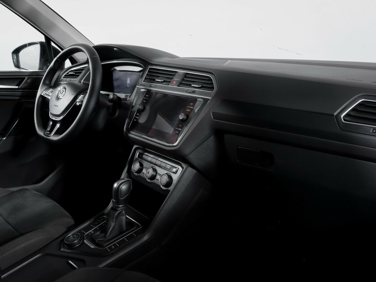 Volkswagen Tiguan II, 2018 - 110 600 км. | Фото №7
