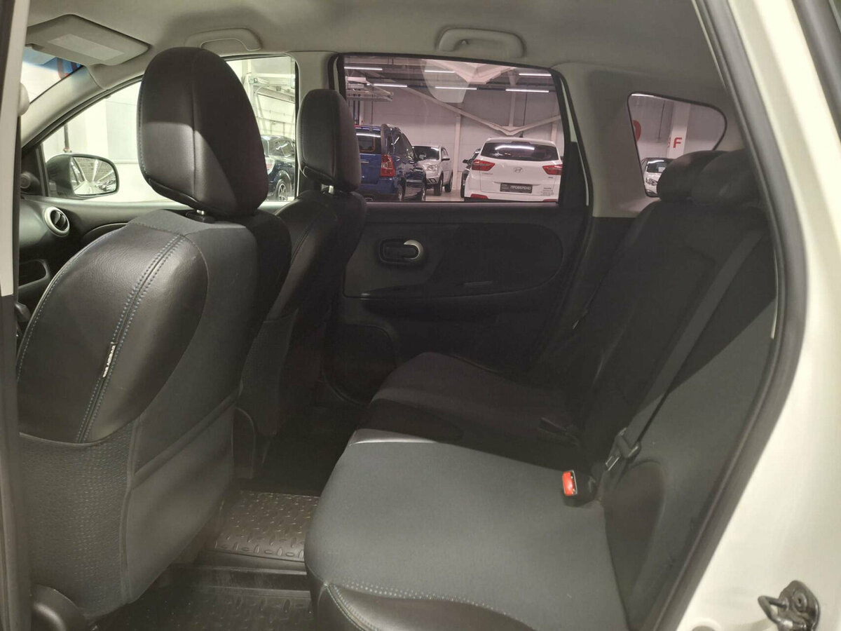 Nissan Note I Рестайлинг, 2012 Фото №12