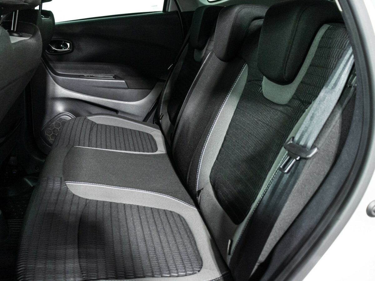 Renault Kaptur I, 2017 - 44 418 км. | Фото №8