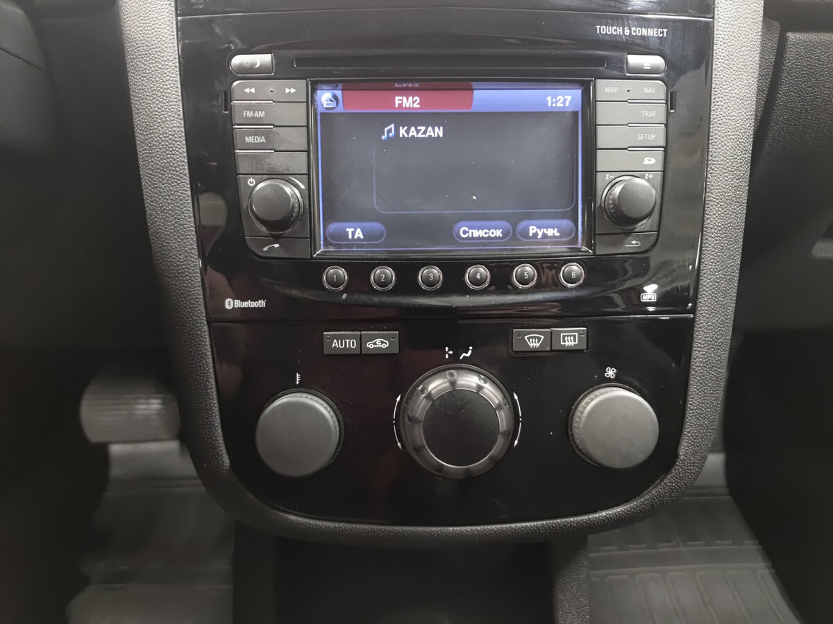 Opel Corsa D Рестайлинг II, 2012 Фото №14