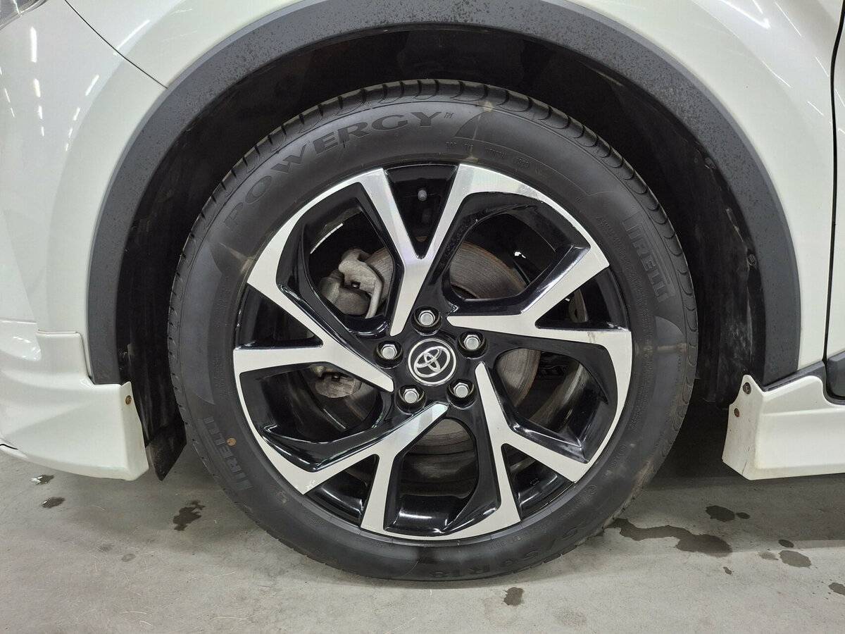 Toyota C-HR I Рестайлинг, 2019 Фото №18