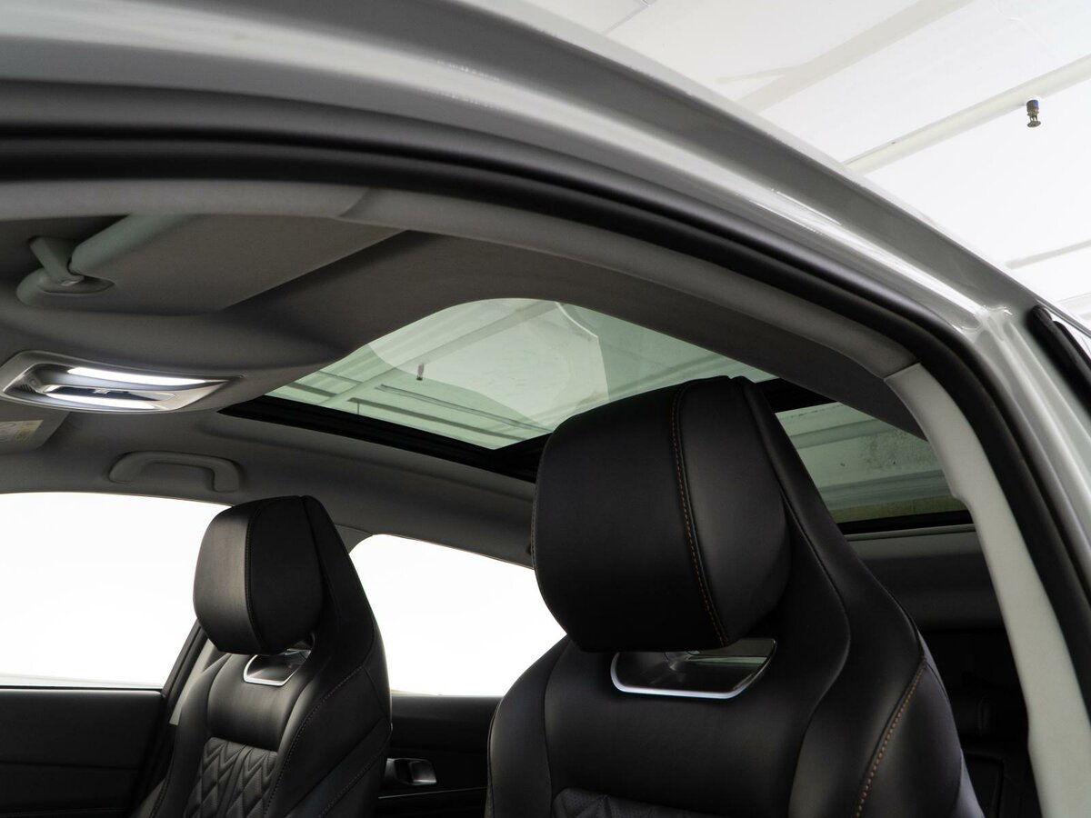 Changan UNI-K, 2023 Фото №11