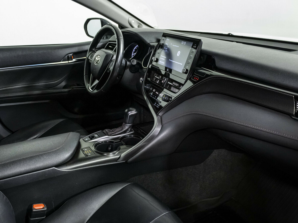 Toyota Camry VIII (XV70) Рестайлинг, 2021 - 135 096 км. | Фото №7