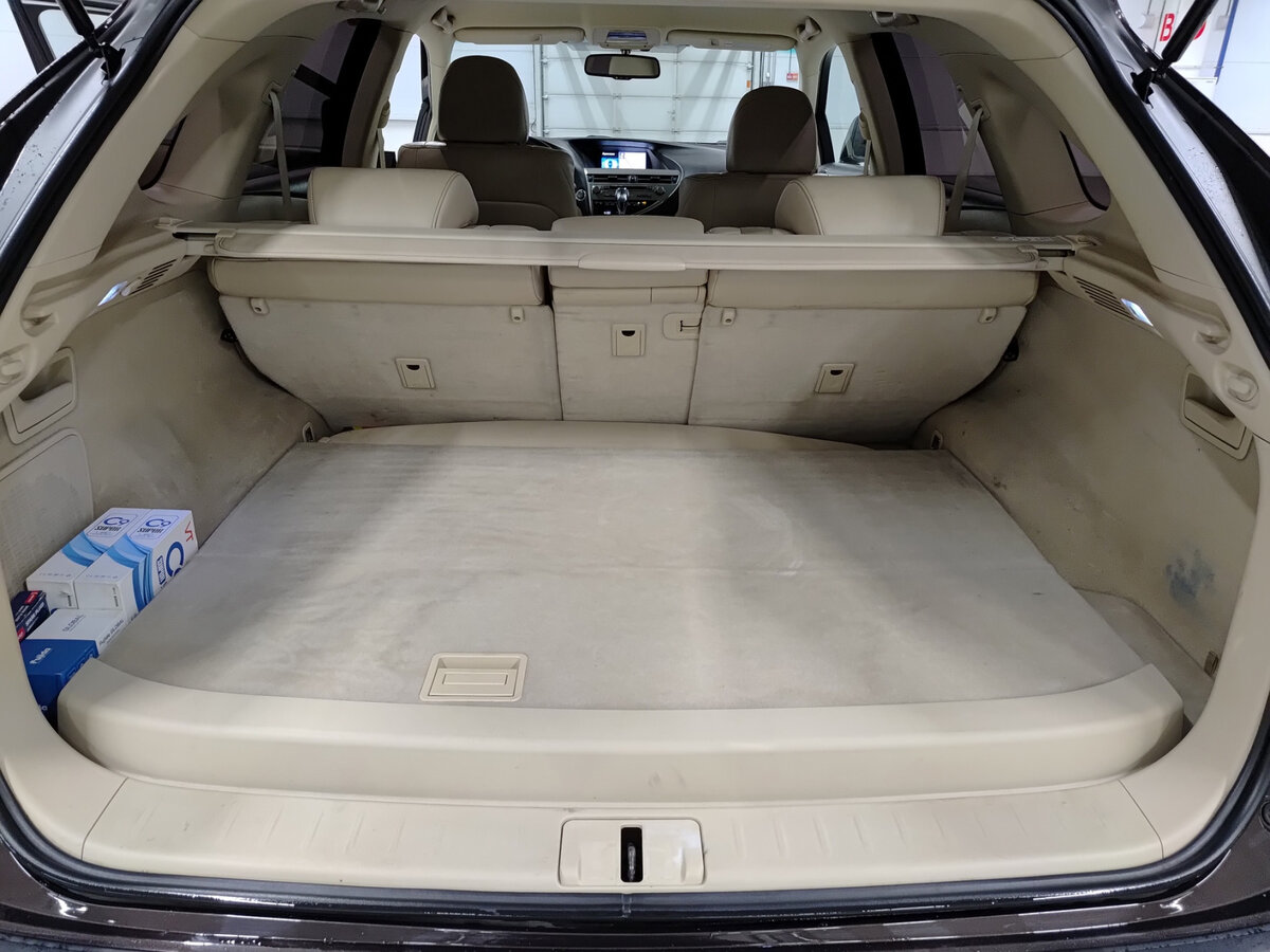 Lexus RX 270 III Рестайлинг, 2013 Фото №10