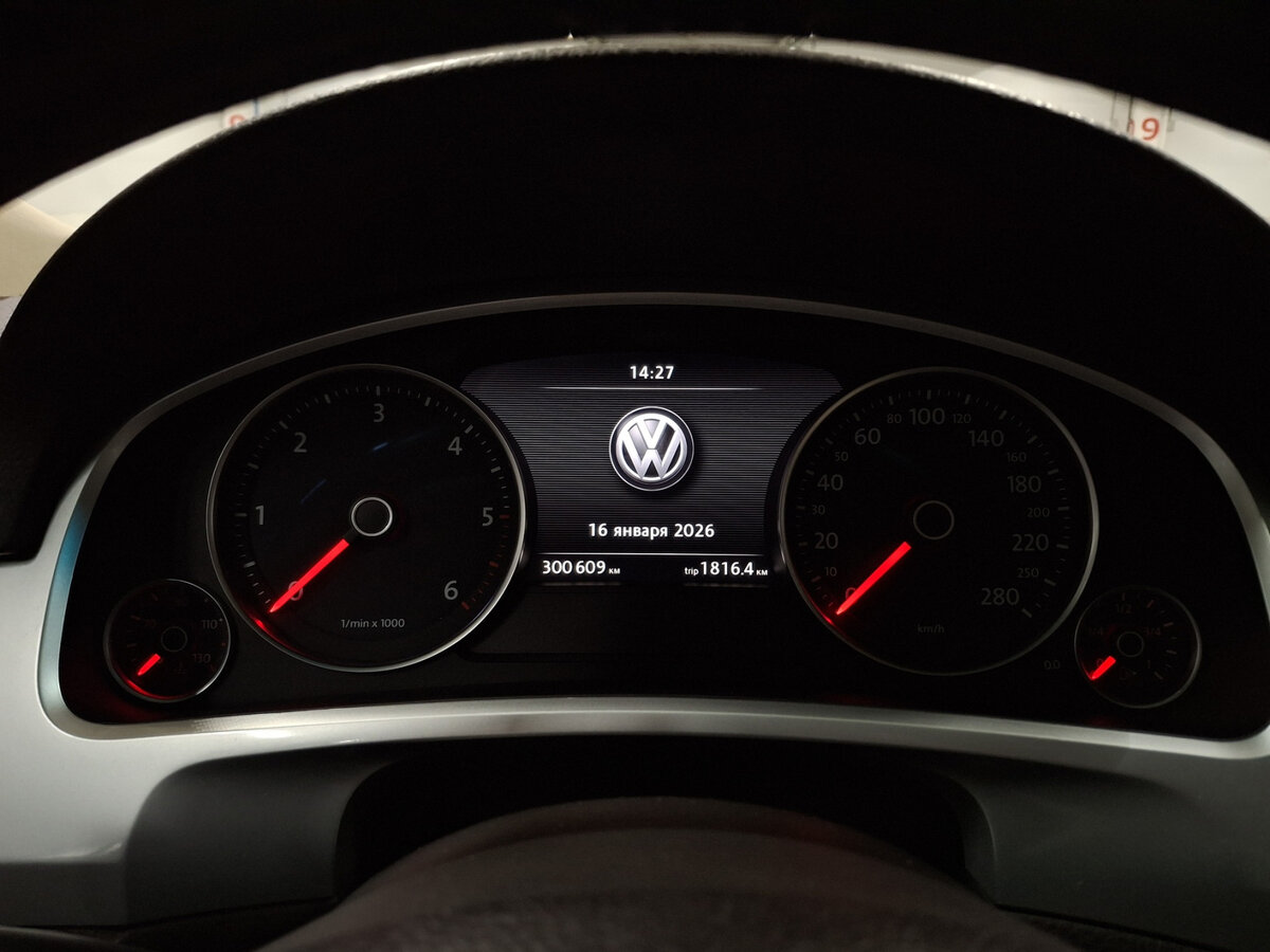 Volkswagen Touareg II, 2013 Фото №13