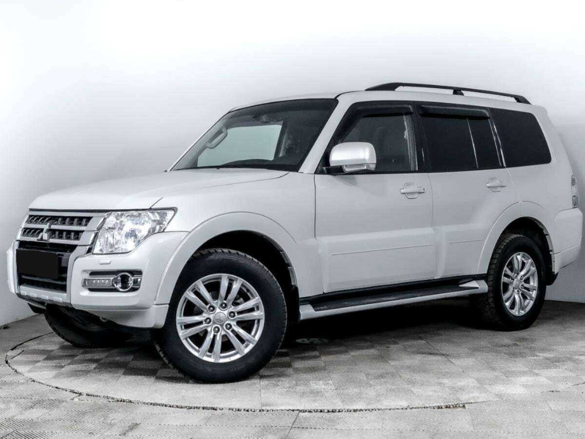 Mitsubishi Pajero, 2015 - 75 250 км. | Фото №1