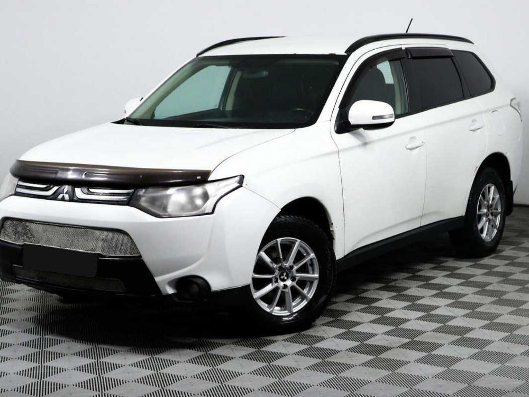 Mitsubishi Outlander, 2013 - 272 235 км. | Фото №1