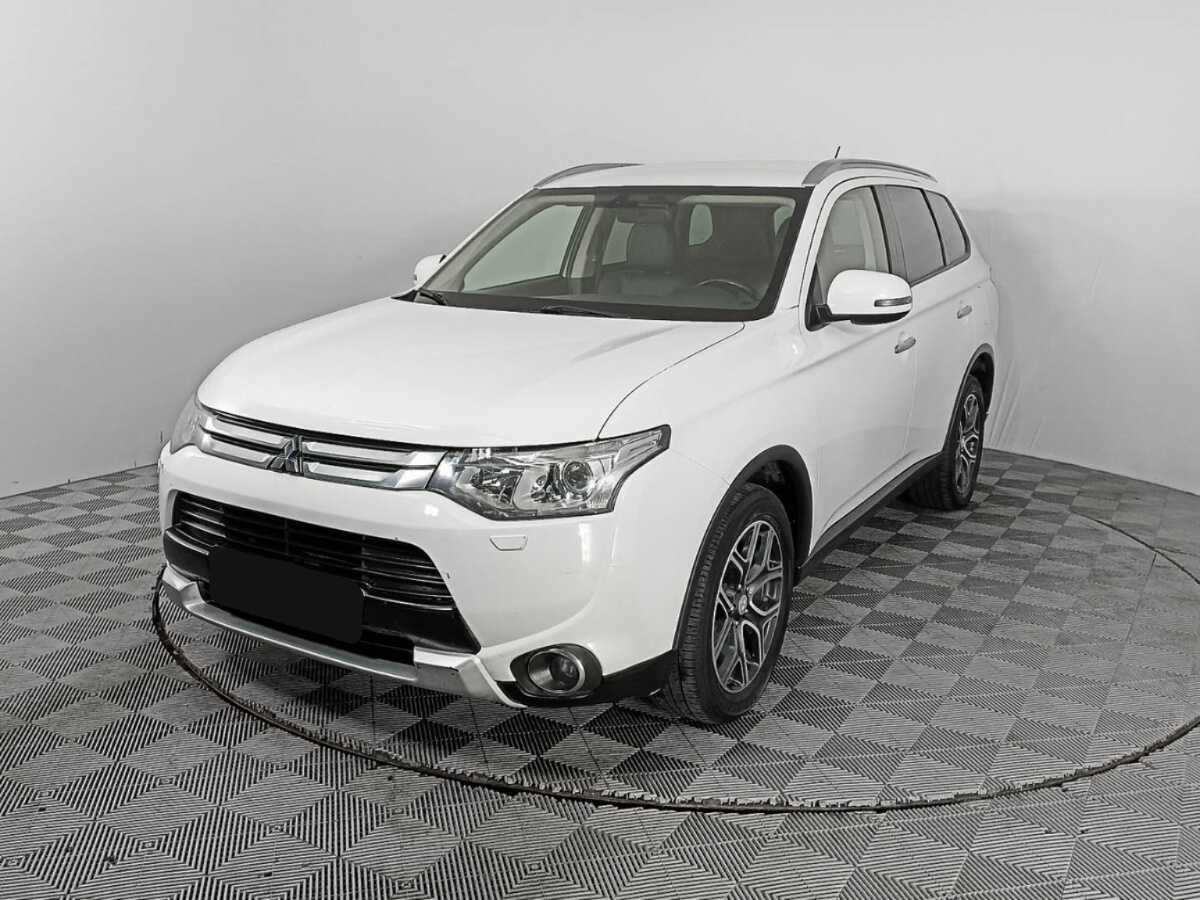 Mitsubishi Outlander, 2014 - 181 002 км. | Фото №1