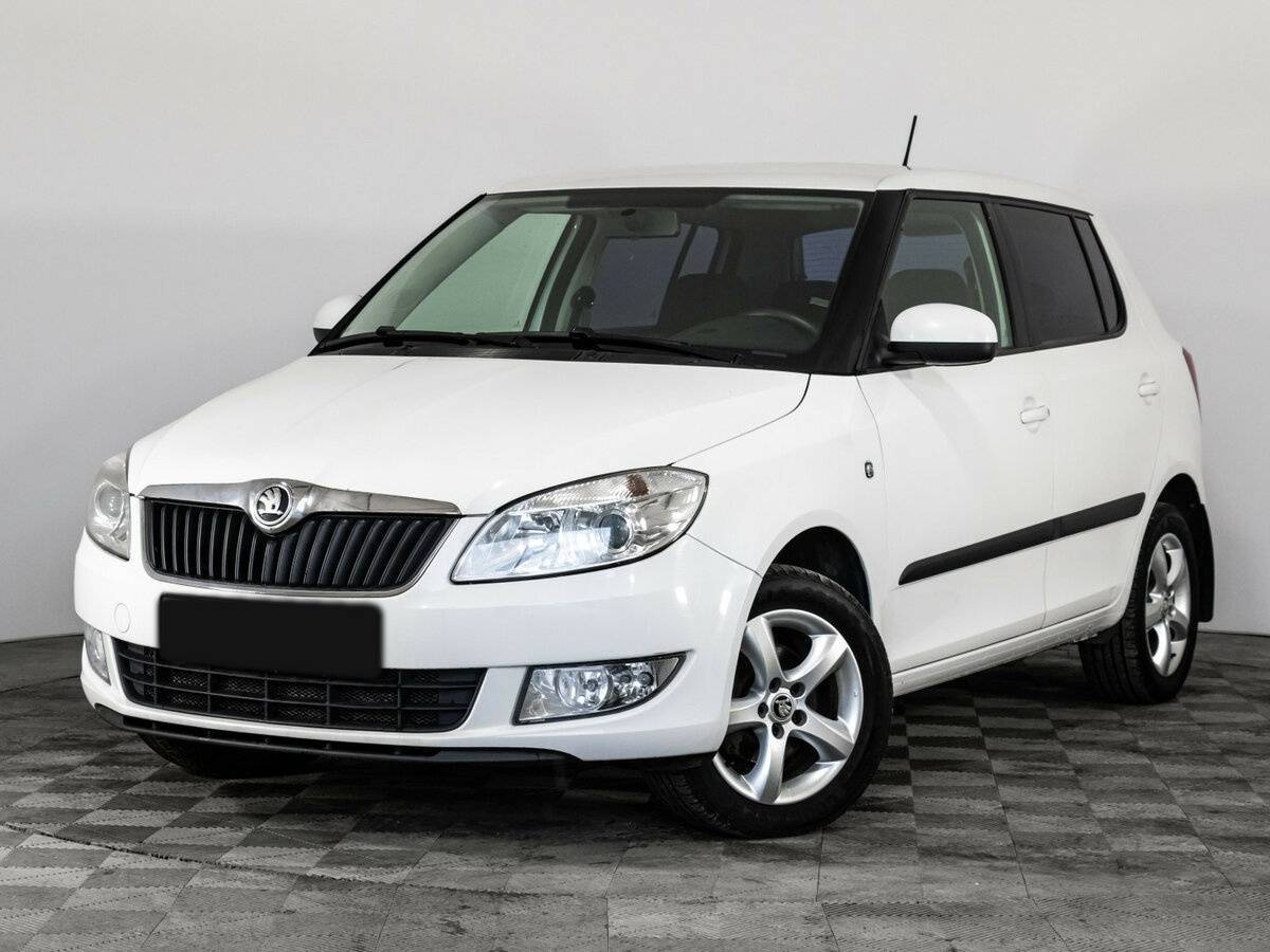 Skoda Fabia, 2013 - 102 111 км. | Фото №1